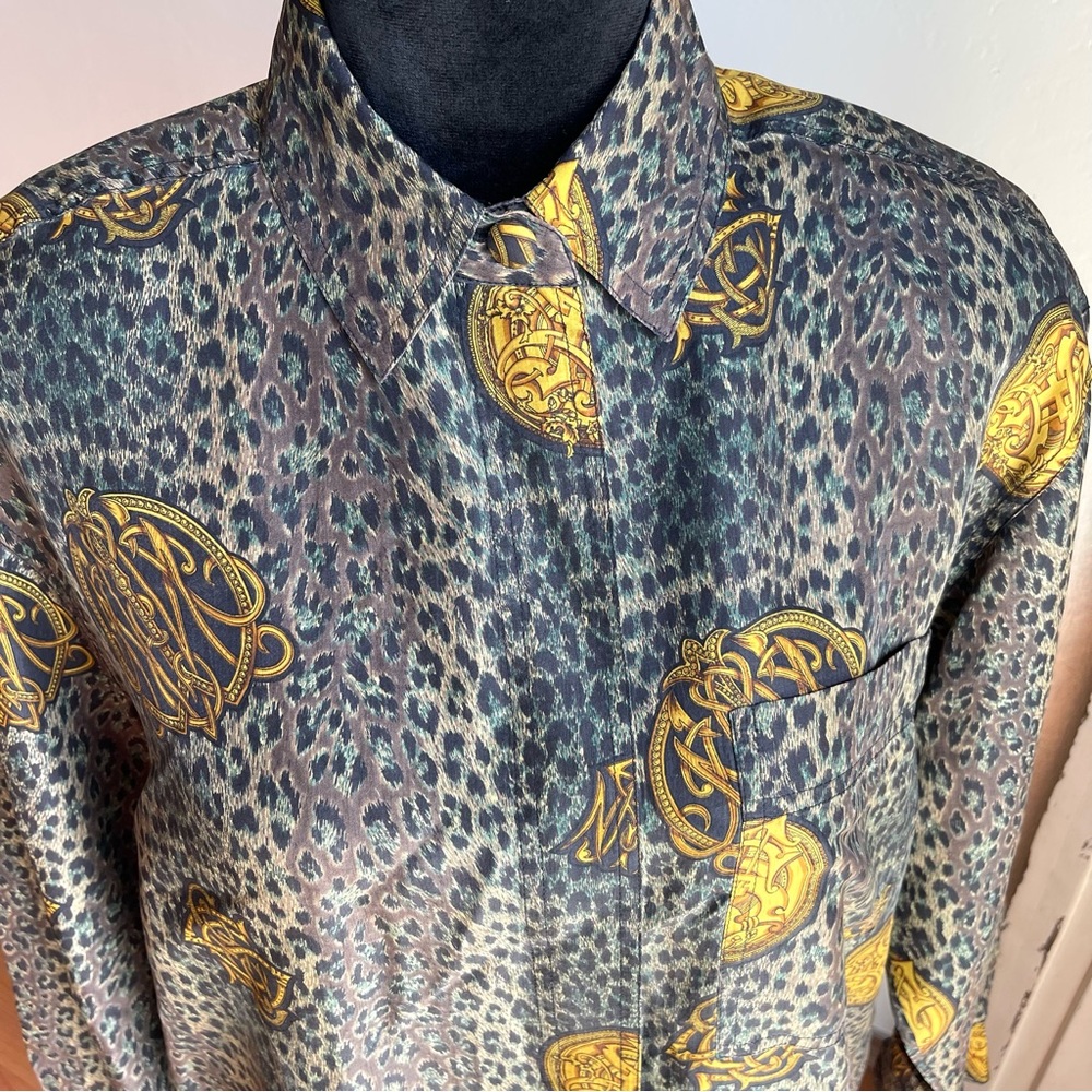 Sunny Leigh Vintage Baroque Animal Print 100% Silk Button  Blouse Sz Med - Picture 6 of 10
